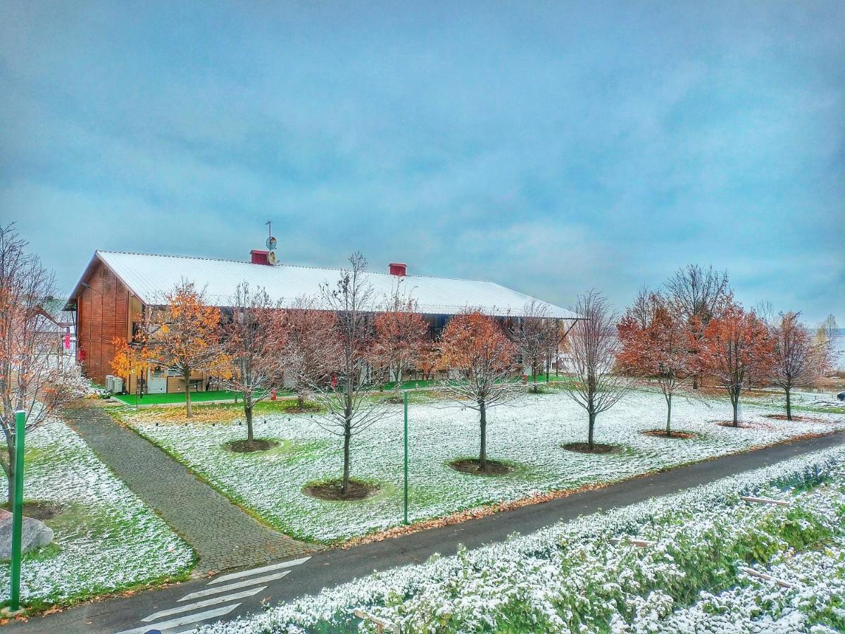 Bereg Holiday Park Svetlogorskoye Buitenkant foto